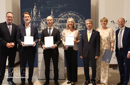 Leipzig seeks to become connectivity hub for German, Vietnamese businesses